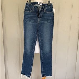 Paige Hoxton Ankle Peg